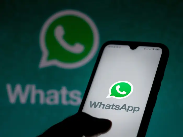 US WhatsApp account cleaning media
